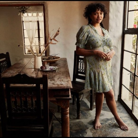 SOLD NWT Doen Mira Green Strawberry Dres, Size S, Pristine, 100% silk - Picture 2 of 12